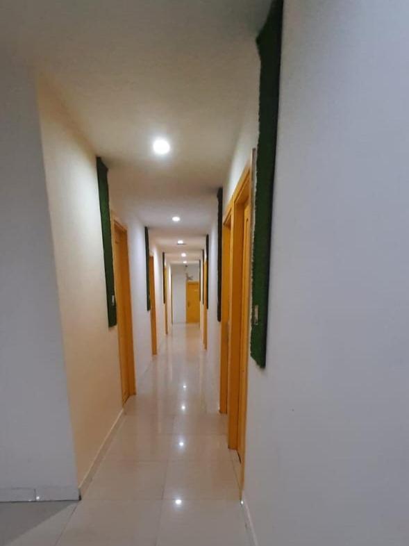Catania Inn Palembang Eksteriør billede